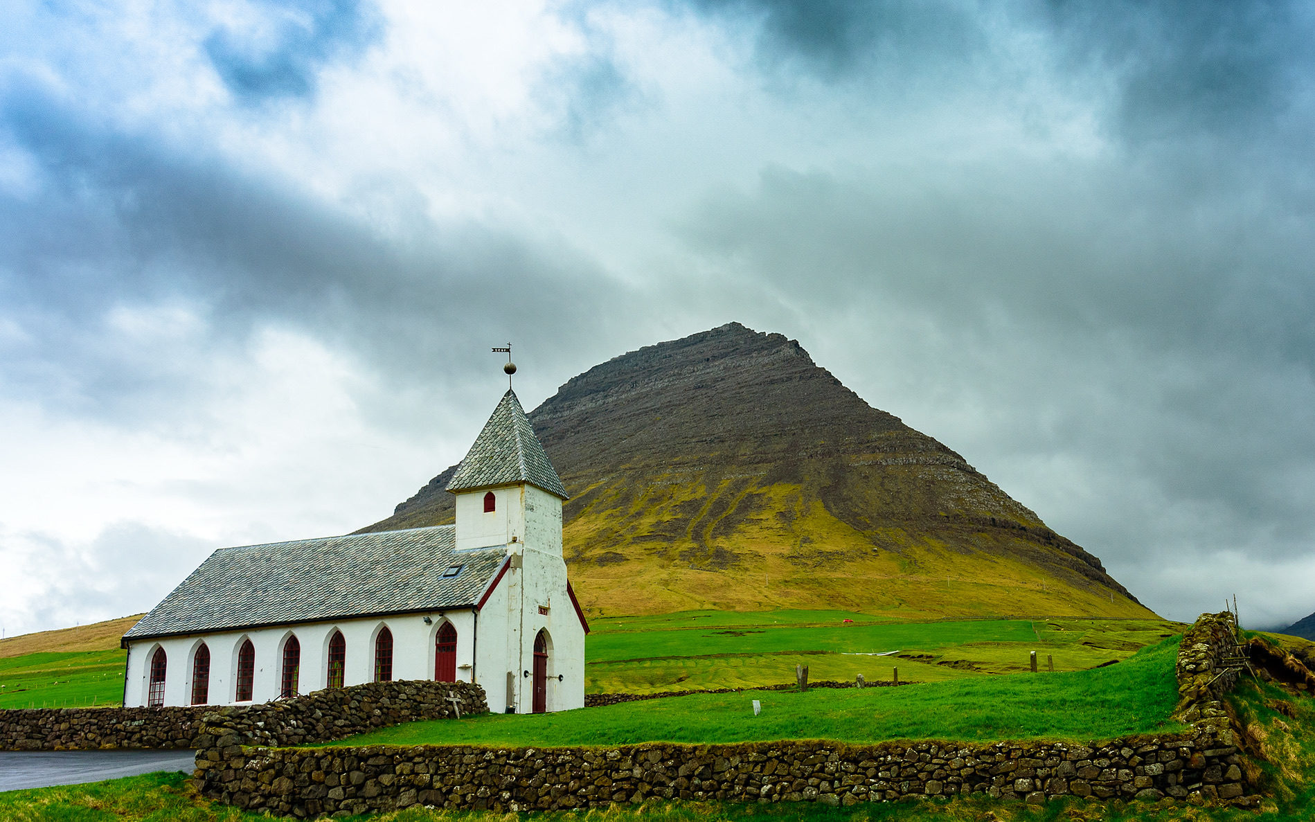 faroe islands photograph 20